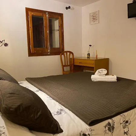 La Cuineta De Cal Triuet Guest house